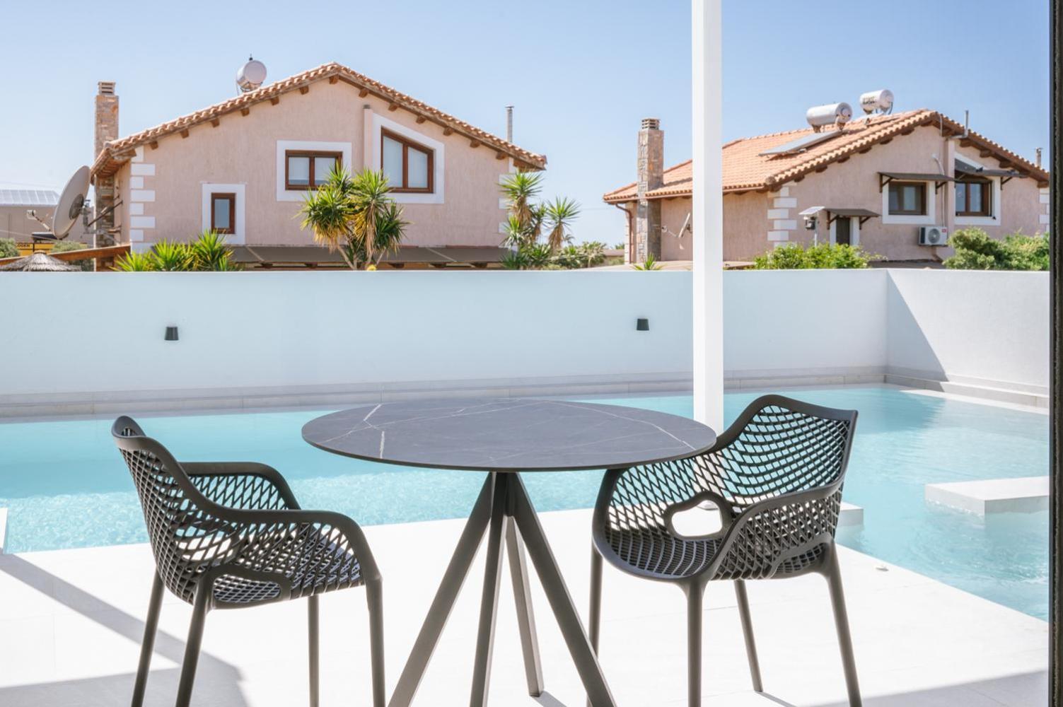 Sardines Luxury Suites Hersonissos  Ngoại thất bức ảnh