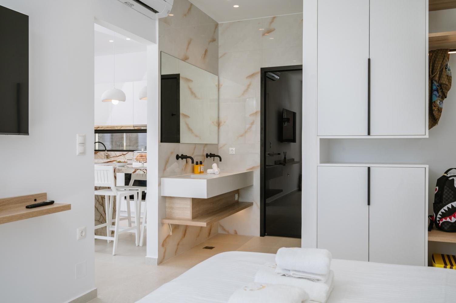 Sardines Luxury Suites Hersonissos  Ngoại thất bức ảnh